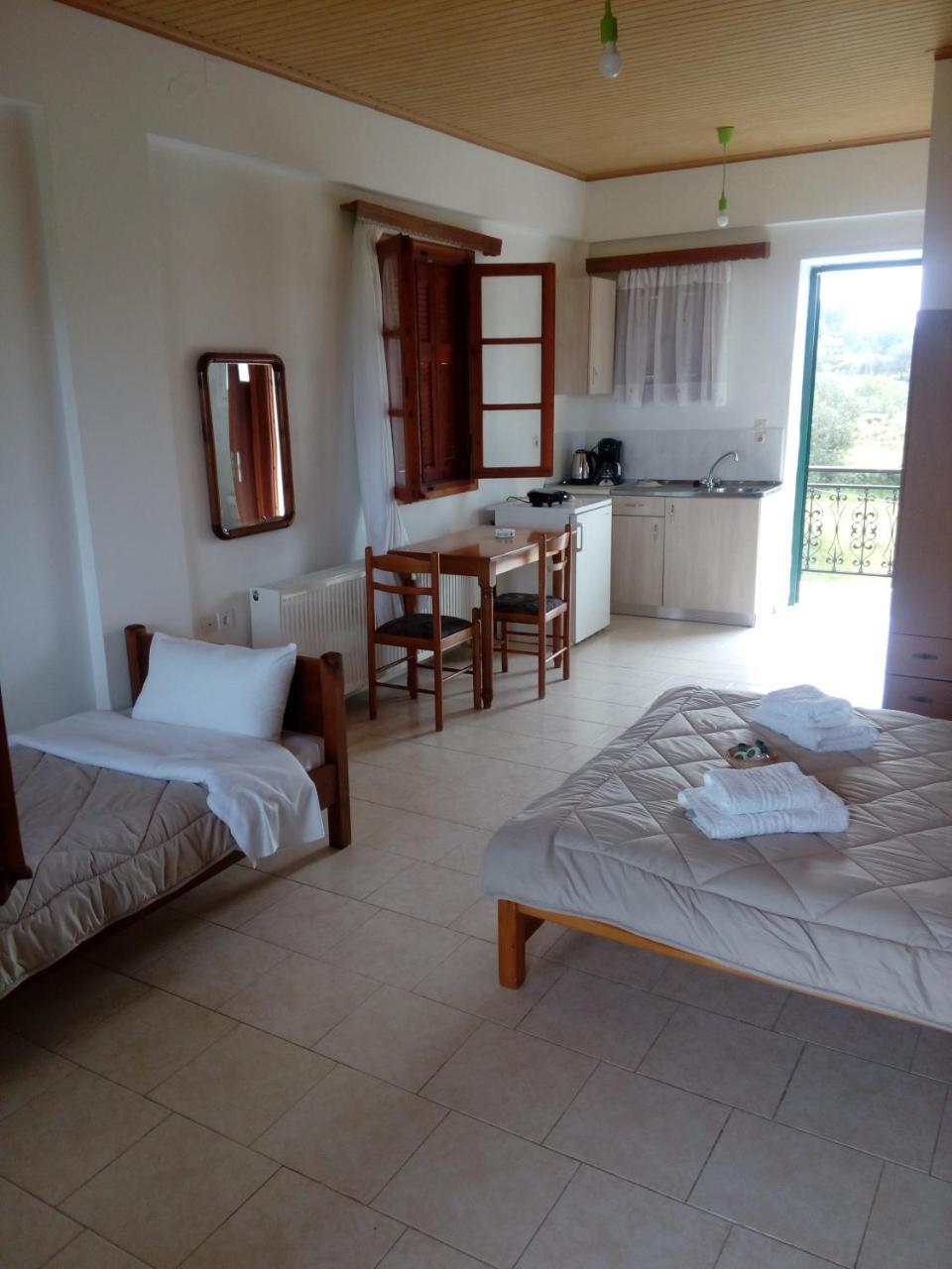 Studio Apartments A Breath Away From Myrtos By "Prime" Anomeria Luaran gambar